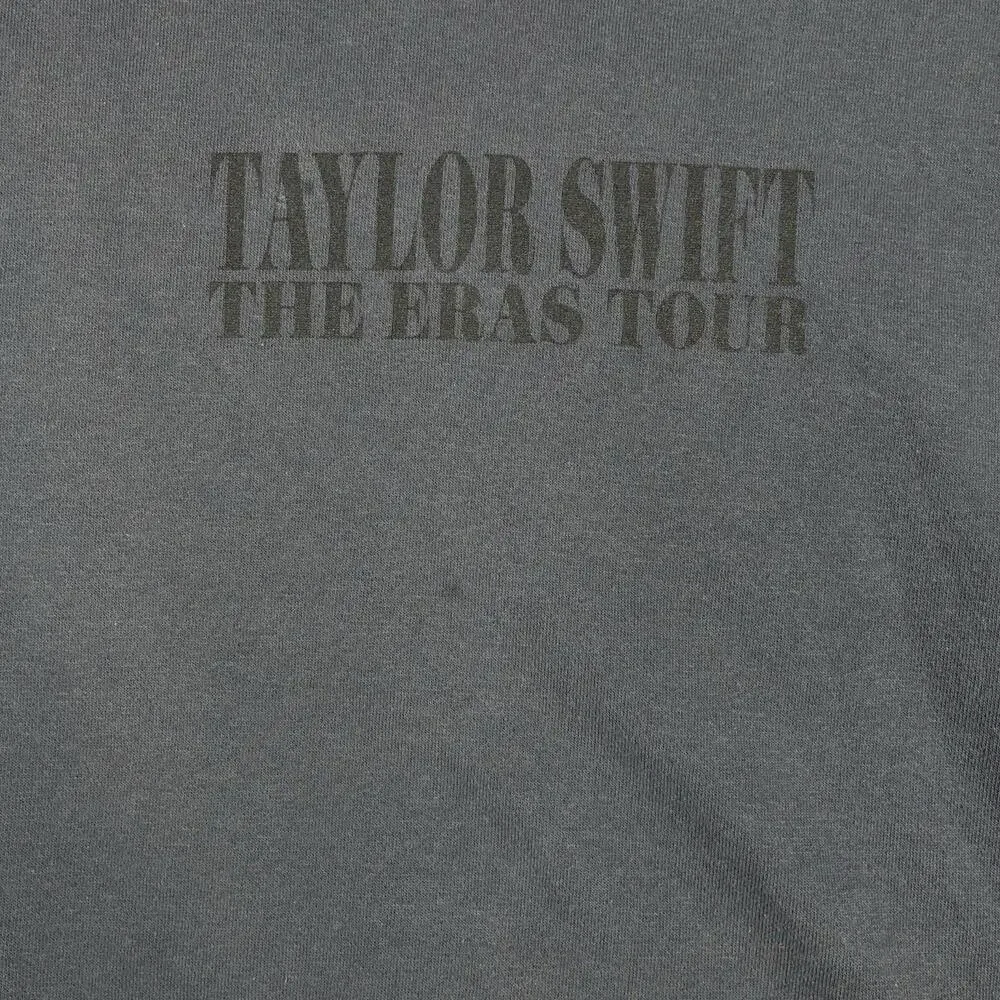Taylor Swift Eras Tour 2023 Crewneck Sweatshirt Medium Official Concert Merch - Picture 2 of 8